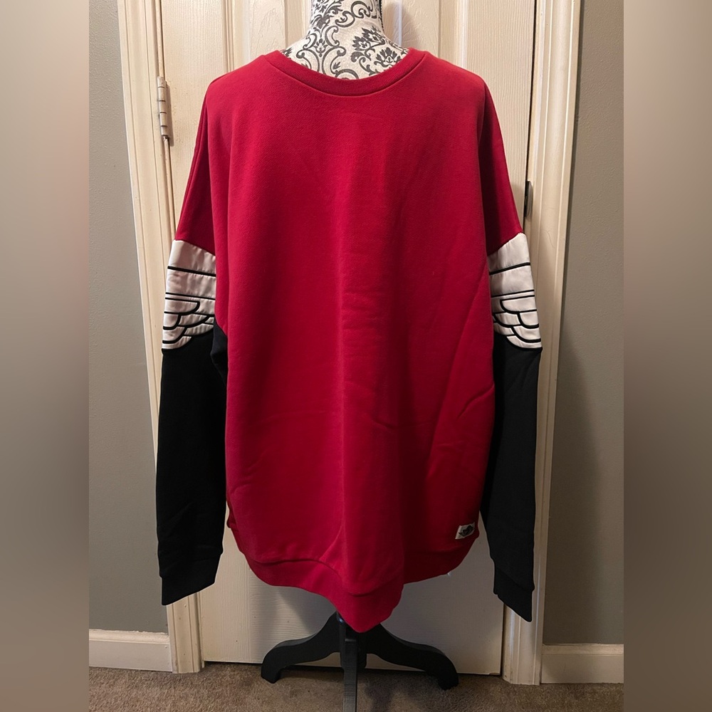 Nike Air Jordan wings classic crewneck sweatshirt.